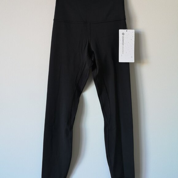 NWT LULULEMON Black Nulu Lightweight Align Pants 25" Practice Event LTD. ED. 4 - Picture 1 of 8